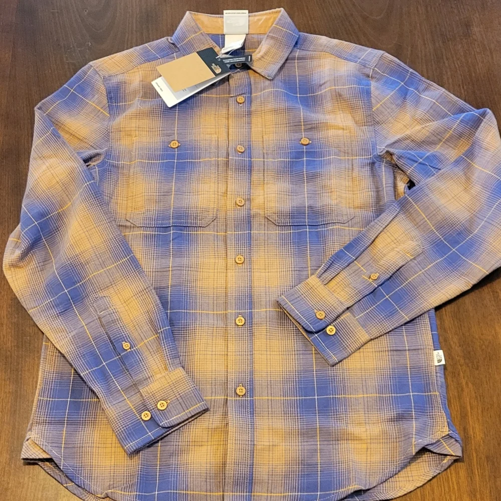 The North Face Mens Arroyo LW Flannel Shirt Size S Almond‎ Butter Plaid NWT